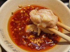 -老牌坊云南鱼豆花火锅(哈西万达店)