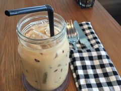 -ROAST coffee & eatery