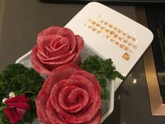 玫瑰雪花牛舌-捞王锅物料理(上海世茂广场店)