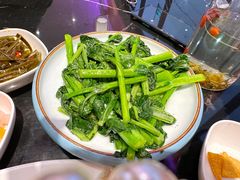 -椒行天下·干锅·牛蛙(万宝店)