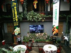 -蔼若春.传承三十年云南菜(金碧公园店)