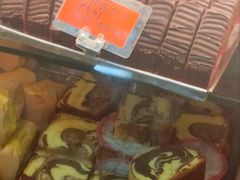 三角朱古力-金狮饼店(关闸马路店)