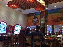 大堂-东北人家铁锅炖(鞍山路店)