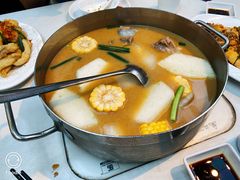-肥仔文澳门猪骨煲(南京西路店)