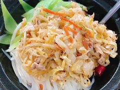 泡菜肉丝锅巴饭-园园锅巴米饭(高新四路店)