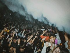 -欧米亚派对酒吧(绵阳店)