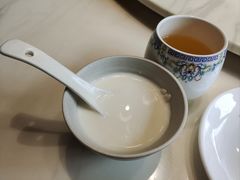 -怡得观滇餐厅·地道昆明菜·1996(海埂大坝店)
