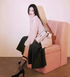 -环球蝶上美业连锁