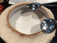 -东椰·海南椰子鸡火锅(朝阳门店)