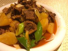 新疆大盘鸡-巴扎美食·新疆菜·西域歌舞表演餐厅(新疆大厦店)