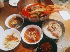 -嘉州叶婆婆钵钵鸡(建设路店)