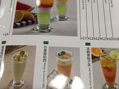 -佰搭果·广式茶餐厅(西华路店)