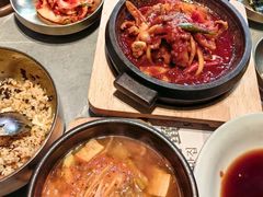 -草家酱蟹炭火烤肉店(珲春南路一店)