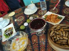 -乌托邦轰趴日租聚会别墅(先生的院子店)