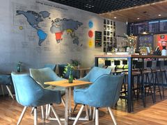 -ZING COFFEE 镜咖啡