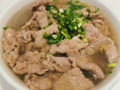 -犇逸·乐山跷脚牛肉·四川现炒(览海店)