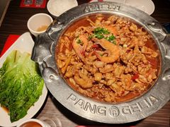牛蛙煲-胖哥俩肉蟹煲(重庆观音桥大融城店)