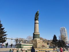 -人民防洪胜利纪念塔