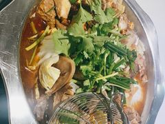 -老王全牛宴·鲜牛肉牛杂火锅(总店)