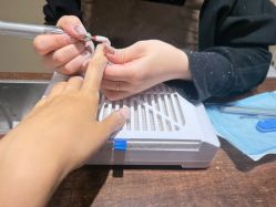 -蜜丝卡伦美甲美睫半永久