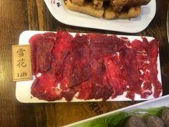 雪花-刘少华贵州小黄牛·鲜牛肉火锅(总店)