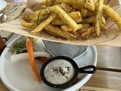 -Mark&Mars Restaurant