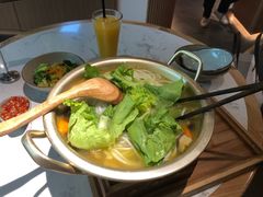 -百春原湖南牛肉粉(百联世纪店)