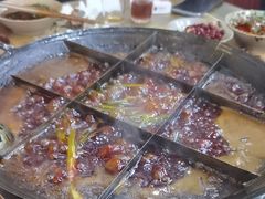 -正南齊北重庆老火锅(光华村直营店)