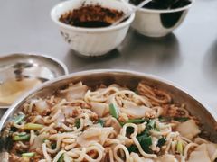 -正宗杨记普洱酸醋米线(总店)