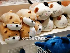 -英雄广场