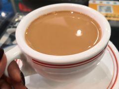 招牌港式奶茶-港爺茶檔·茶餐厅(东晓南路店)