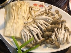 菌菇两拼-呷哺呷哺(西单大悦城店)