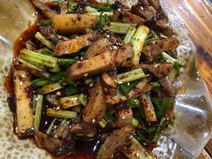 温拌拐肉饭-朱大嘴肥肠血旺(福字街店)