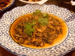 童年热窝鸡-百年粉蒸牛肉