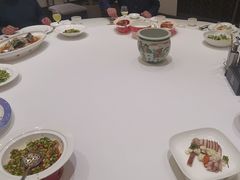 -梅花香里大酒店(郁金香路店)