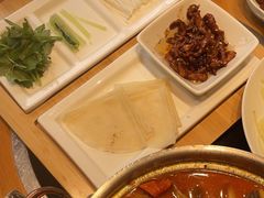 -娜仁图雅蒙古美食村(33小镇店)