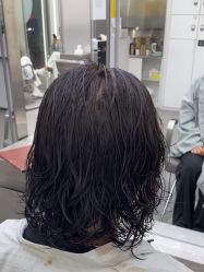 -首脑美发沙龙
