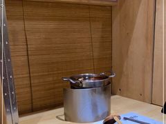 -独食火锅·半米屋台(直营总店)