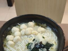 -灵芝妹子海鲜米线(瓦房店新玛特店)