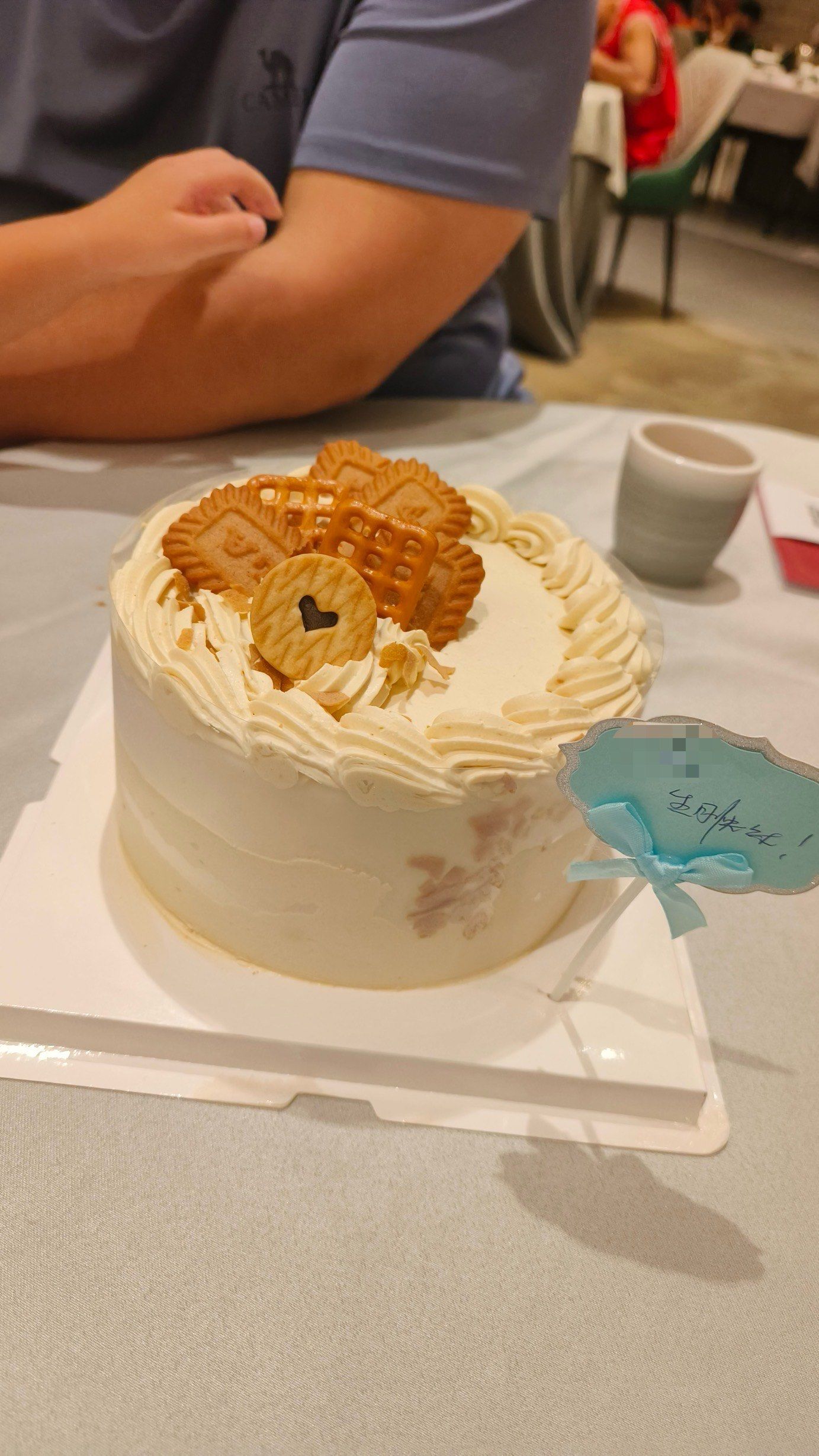 6寸焦糖海盐安佳淡奶油蛋糕