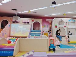 -孩子王童乐园(常德万达店)