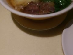 云吞牛腩汤面-龙记烧腊茶餐厅(常德路店)