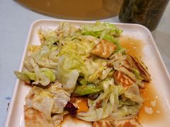 馕炒莲花白-撒拉花儿·新疆菜·清真(太阳宫店)