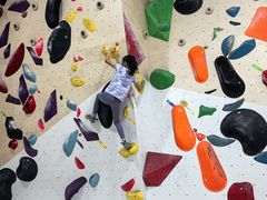 -问山MountQuest攀岩馆