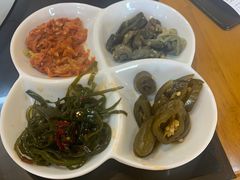 -炖四方东北铁锅炖·烧烤小龙虾(中豪国际店)