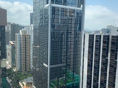 -深圳富苑皇冠假日套房酒店