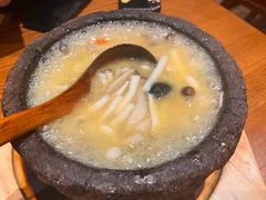 石锅小煮鲜杂菌-敏珠拉姆藏餐·南京厨房(富春江东街店)