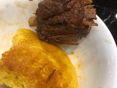 -袁小二大东北铁锅炖(吉祥村总部)