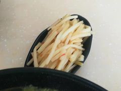 -龙记桂林米粉(财满街店)