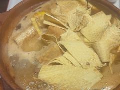 -阿润打边炉·鲜切鸡煲(华漕店)